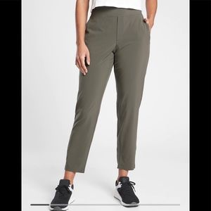 Athleta Brooklyn Ankle Pant 4P